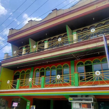 Oyo 90041 Hotel Sinar Lumayan Syariah 巴厘巴板 外观 照片