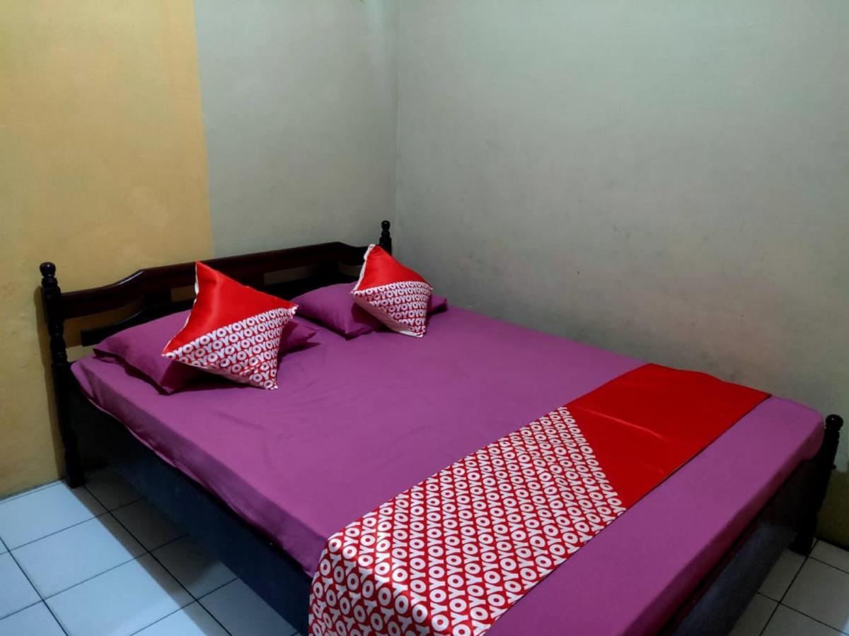 Oyo 90041 Hotel Sinar Lumayan Syariah 巴厘巴板 外观 照片
